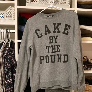 Beyoncé sweatshirt.